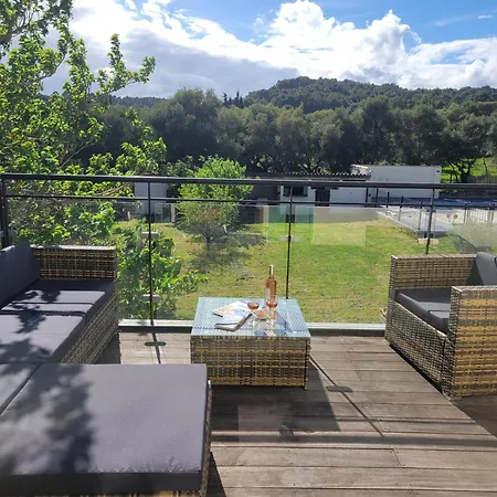 Domaine D'azeou